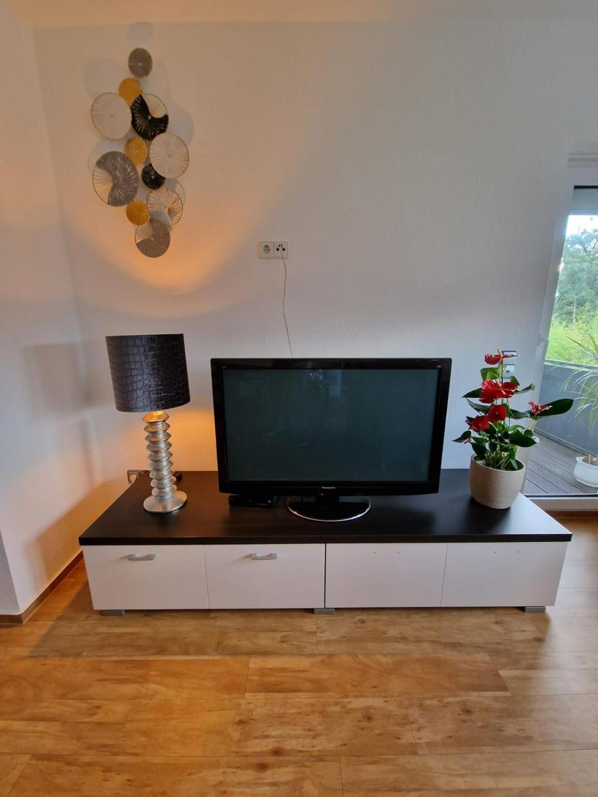 Ecocube Apartment2 Meppen14, Balkon, Kueche, Waschmaschine Buitenkant foto